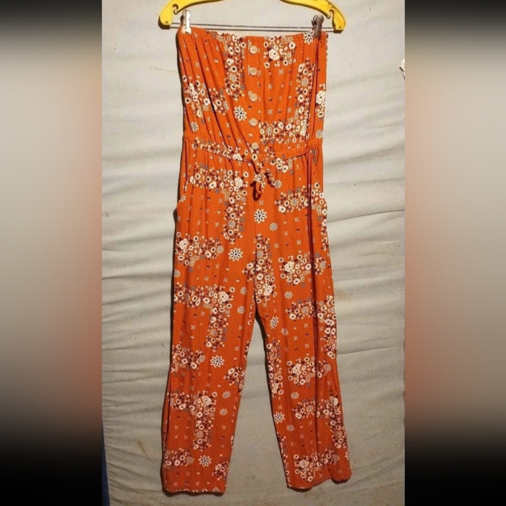 Jump suit
